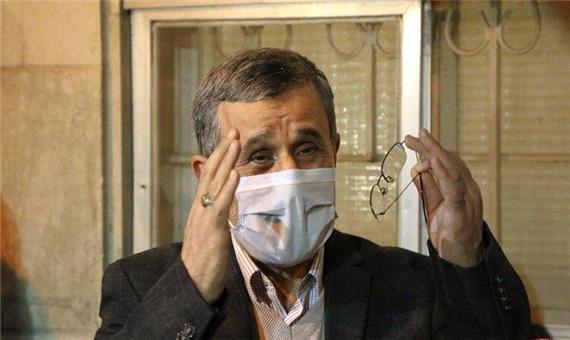فعال اصلاح‌طلب: احمدی‌نژاد حداکثر فرماندار یک شهرستان است
