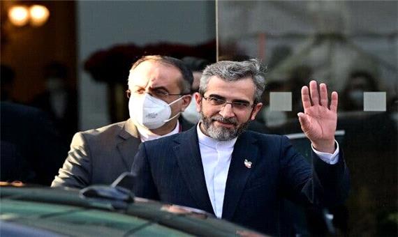 علی باقری یکشنبه میزبان «انریکه مورا» در تهران/ هنوز در نقطه توافق قرار نداریم
