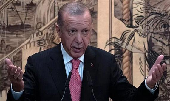 اردوغان: به زودی با تانک‌هایمان برای ریشه‌کن کردن تروریست‌ها وارد عمل می‌شویم / کسی نمی‌تواند جلوی ما را بگیرد یا اعتراض کند