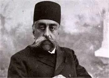 سفر در زمان؛ مظفرالدین شاه سوار بر سهچرخۀ مخصوص در یک جاده