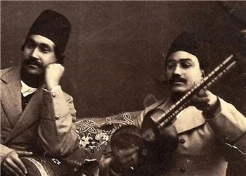 سفر به عصر قاجار؛ دستۀ مطربها پای بساط کباب