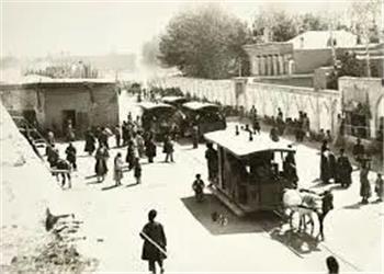 سفر به ایران قدیم؛ «عطار دستفروش» در گوشهای از خیابانهای تهران در دوران قاجار