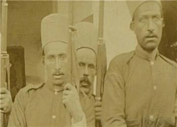 سفر در زمان؛ عکس یادگاری سربازان ایرانی در دوران قاجار