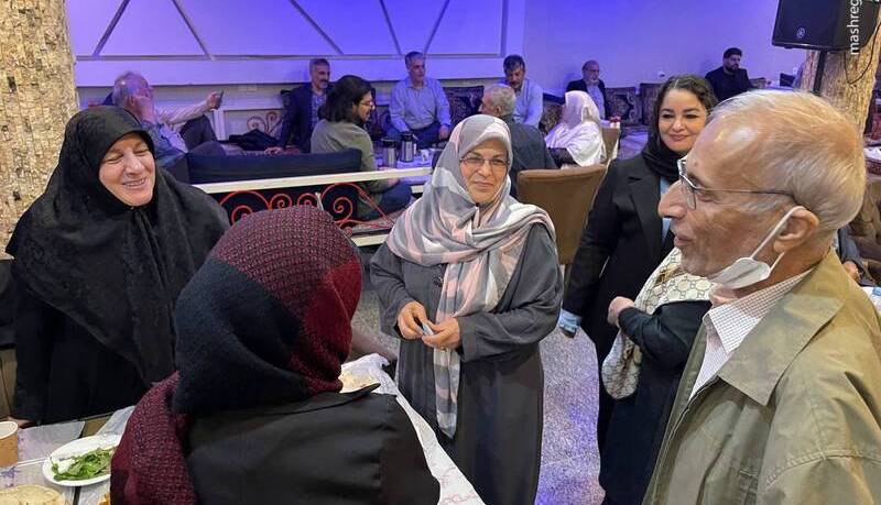 مشرق مطرح کرد: علائمی از تولد اپوزیسیون جدید در تهران