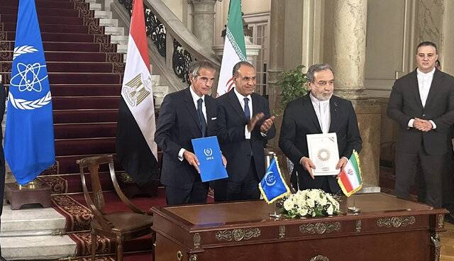 گروسی: توافق تازه با ایران، گامی مهم در مسیر درستی است