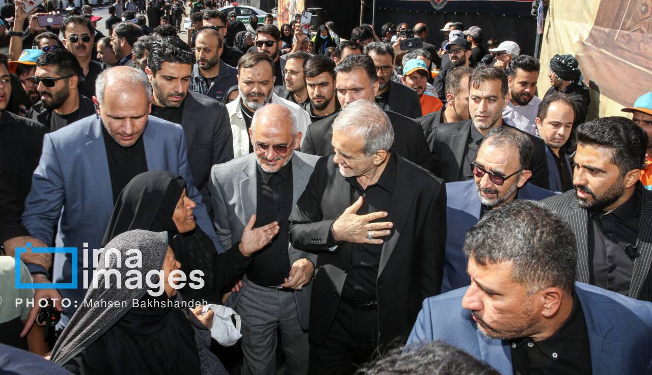 کیهان: ارتباط «رئیس‌جمهور» با «جمهور» راه‌حل بسیاری از مشکلات است
