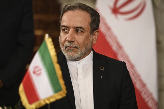 عراقچی درباره تبعات اقدامات تروئیکای اروپایی علیه ایران هشدار داد