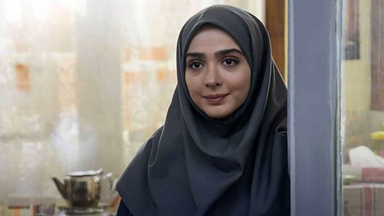 چهره ها/ شمایل تازه یاسمنِ لحظه گرگ‌و میش در بامداد خمار