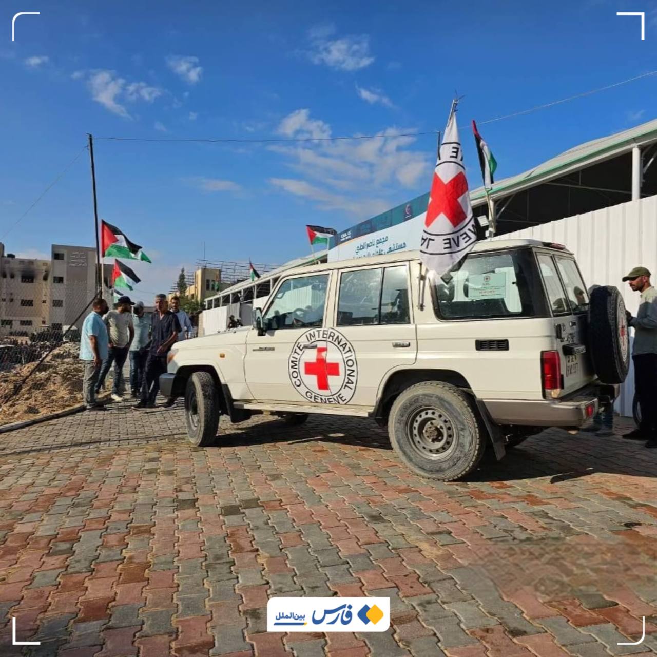 قسام اجساد ۳ اسیر صهیونیست دیگر را تحویل می‌دهد