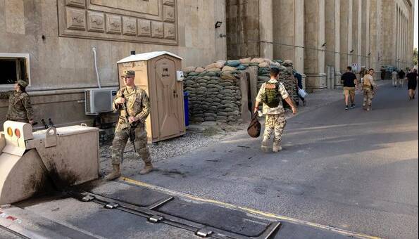 بغداد الیوم: واشنگتن در تلاش برای ماندن و بازمهندسی روابط با بغداد است