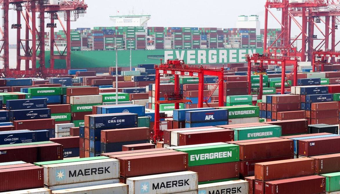 چین عوارض ویژه گمرکی برای کشتی‌های آمریکایی را به حالت تعلیق درآورد