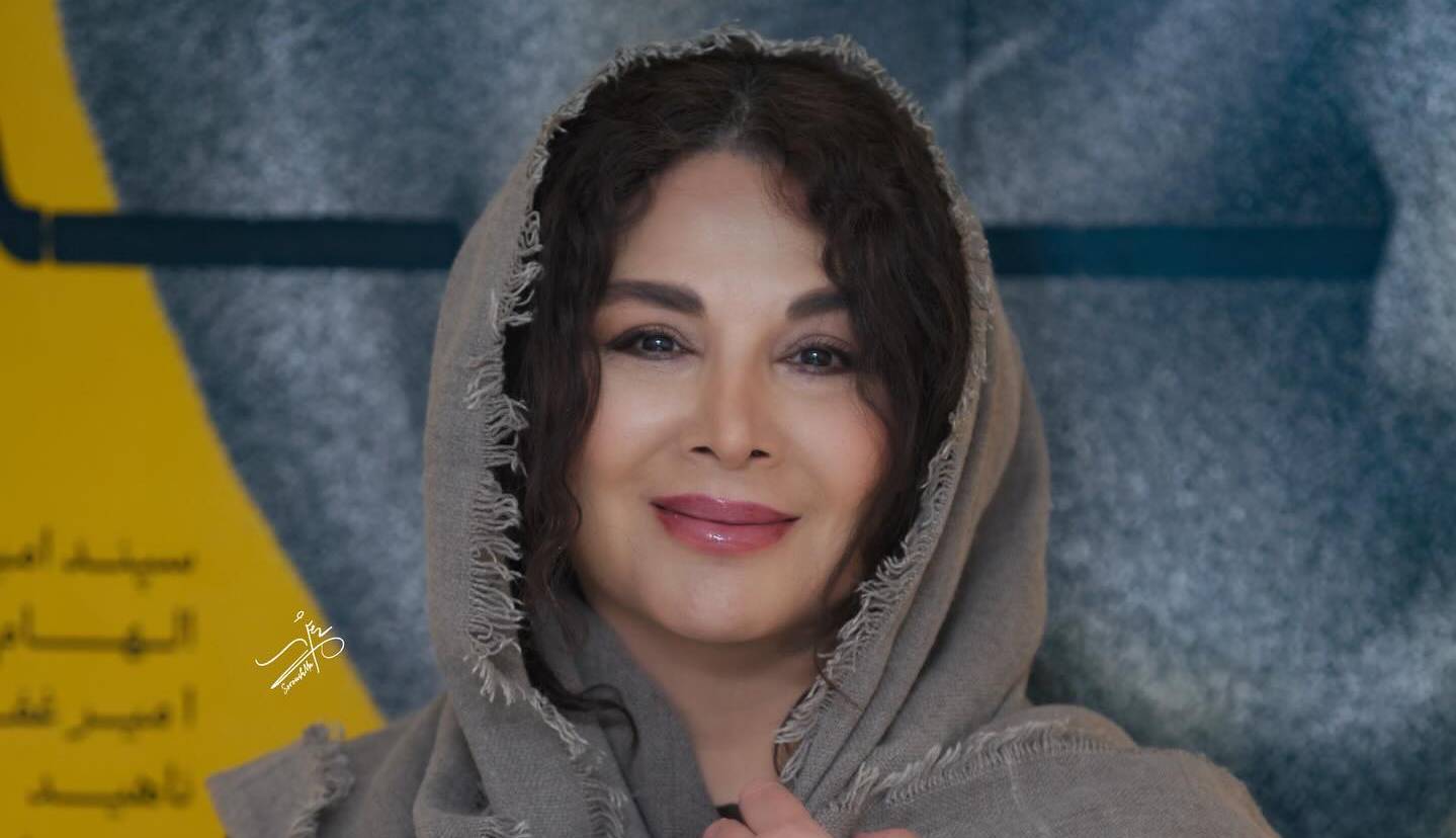 چهره ها/ استایل شیک شهره سلطانی در مراسم رونمایی کتاب «صداها»