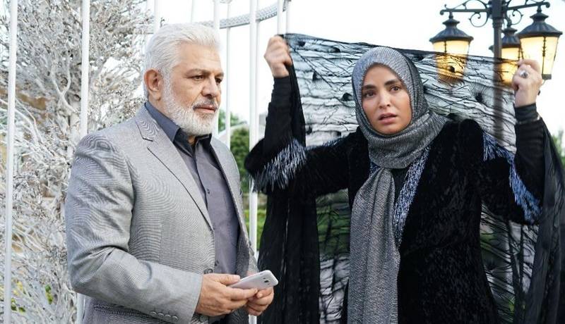 شمشیر رو براش از رو بسته!