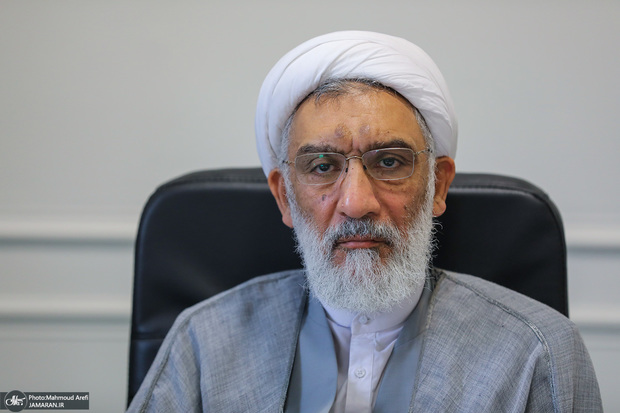 اظهارات کاندیدای انتخابات ۱۴۰۳؛ از «کرسنت»، «برجام» و «مذاکره با آمریکا» تا «ملاقات غیرعادی با صدام» و «جلسه ۴ ساعته با حافظ اسد»