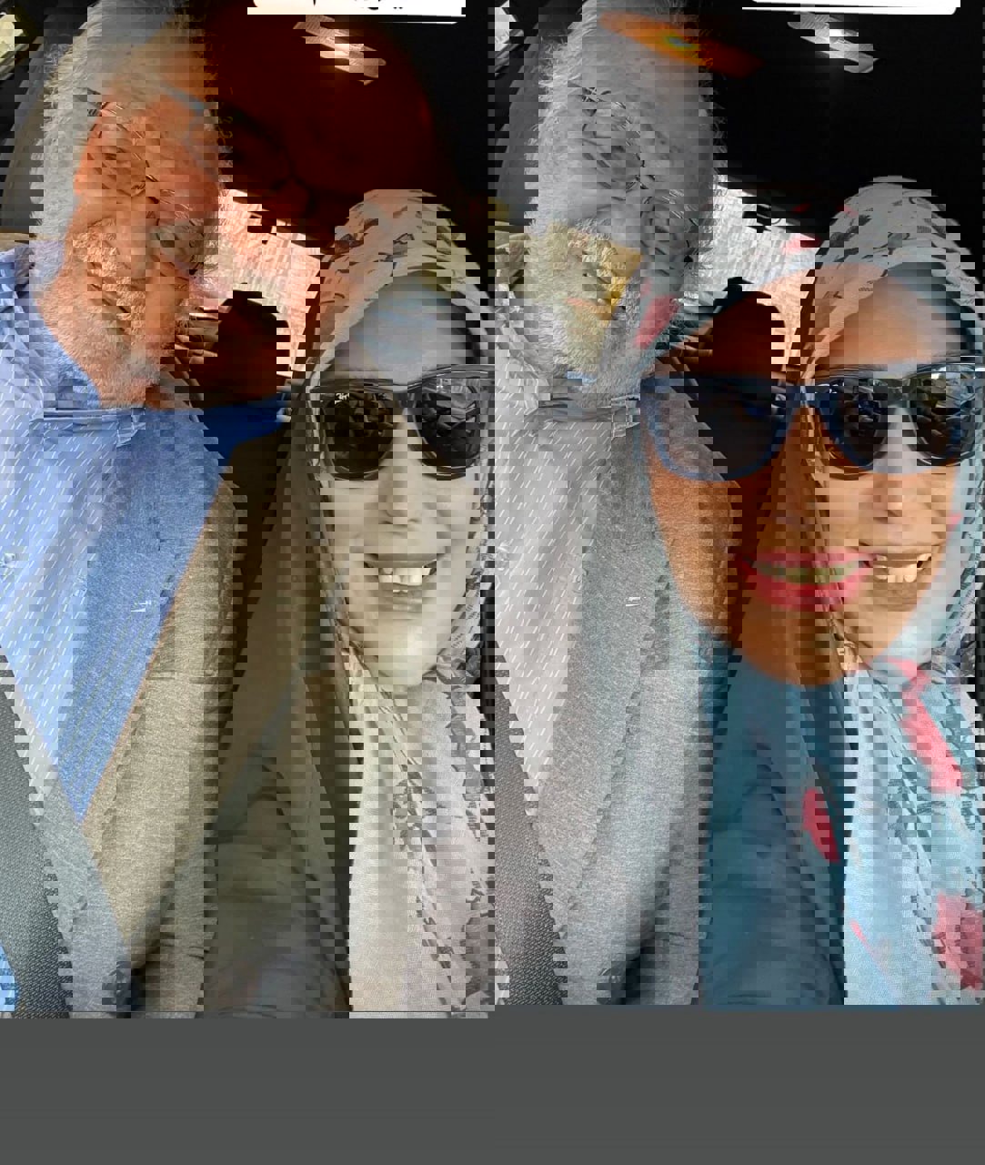 قاب بامزه از مژده لواسانی و پدربزرگش