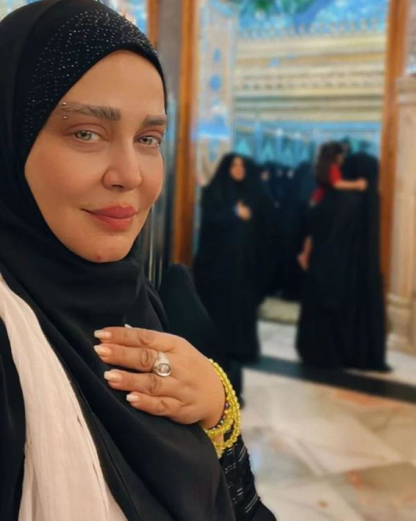 بهاره رهنما توسط طرفدارانش در کربلا محاصره شد