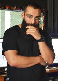 حمید صفت با تغییر ۱۸۰ درجه‌ای در استایلش همه را شوکه کرد