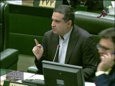 اسحاقی: دیروز رئیس مجلس به خاطر ارائه آمار و ارقام اشتباه، وزیر کار را به صلابه کشید