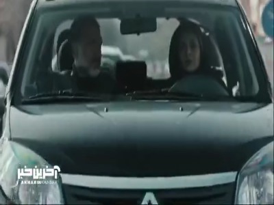 خسرو اینجوری پشت رقیب عشقیش در اومد