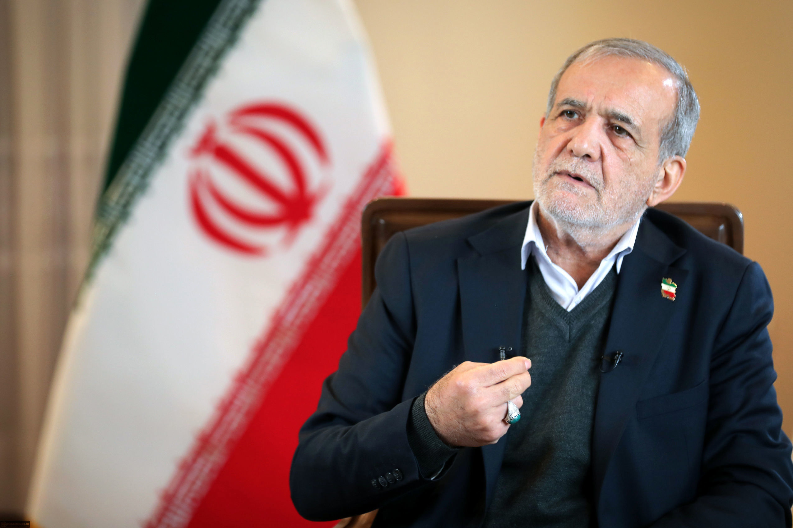 پزشکیان: ما گران نمی‌کنیم