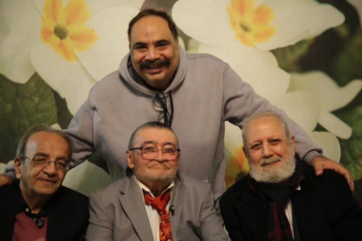 «رضا رویگری» در تولد ۷۵ سالگی