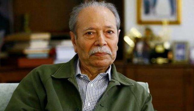 علی نصیریان: برای دیدن نمایش از دیوار بالا می‌رفتم!