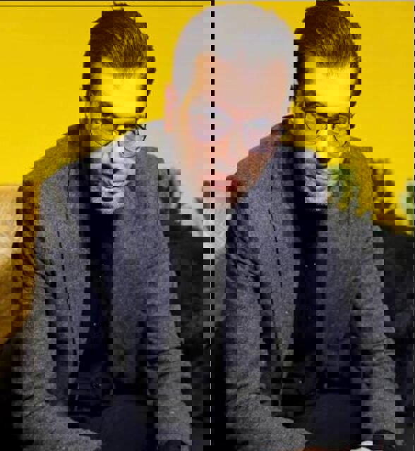 مصدومیت جدی بازیگر «اجل معلق» در جاده قزوین