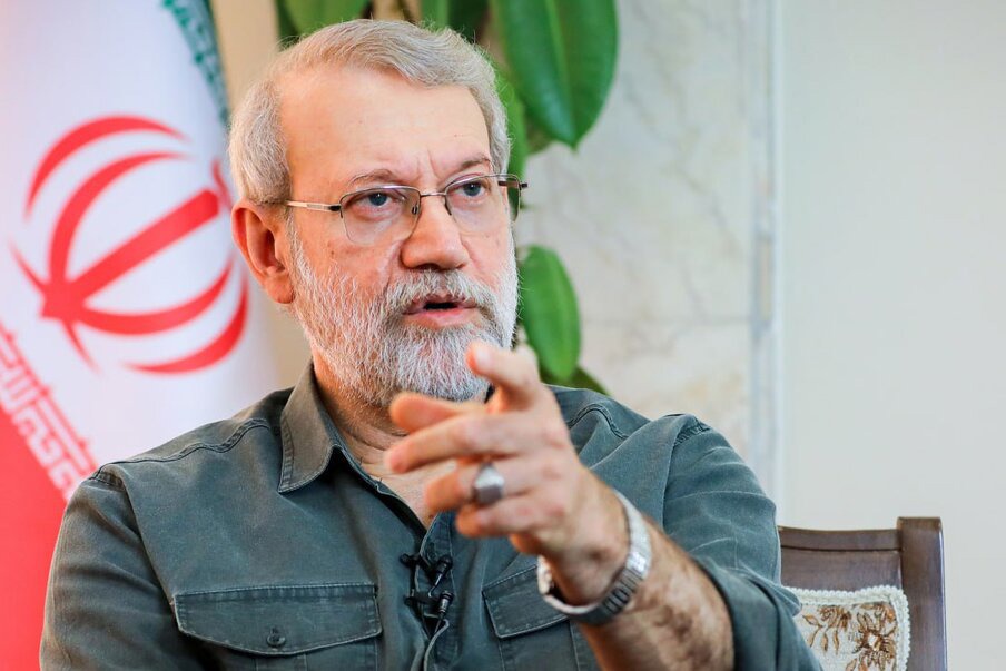 پاسخ صریح لاریجانی به اظهارات مداخله جویانه ترامپ درباره اعتراضات در ایران