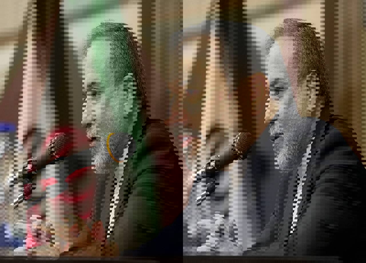 عراقچی: کارکنان سفارت ایران همچنان در ونزوئلا حضور دارند‌