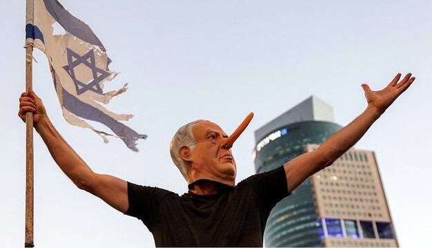 اپوزیسیون رژیم صهیونیستی: نتانیاهو پیروزی نیاورد، تابوت آورد