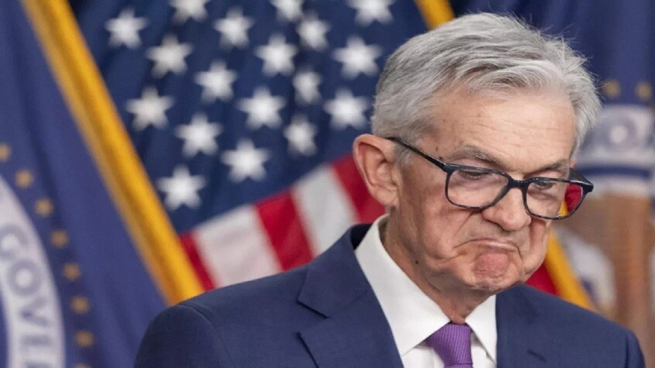 ترامپ، رئیس بانک مرکزی آمریکا را احمق خطاب کرد