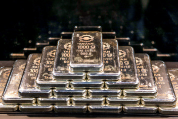 معاملات امروز صندوق‌های نقره در بورس کالا ابطال شد