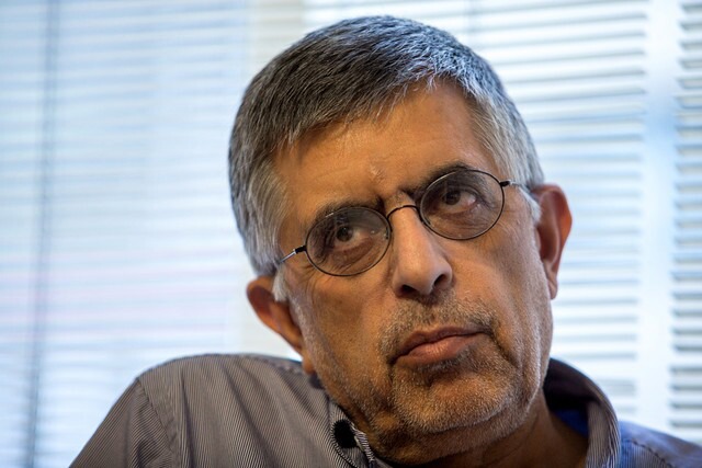 کرباسچی: رئیس‌جمهور باید کاری کند که از شر تحریم‌ها خلاص شویم