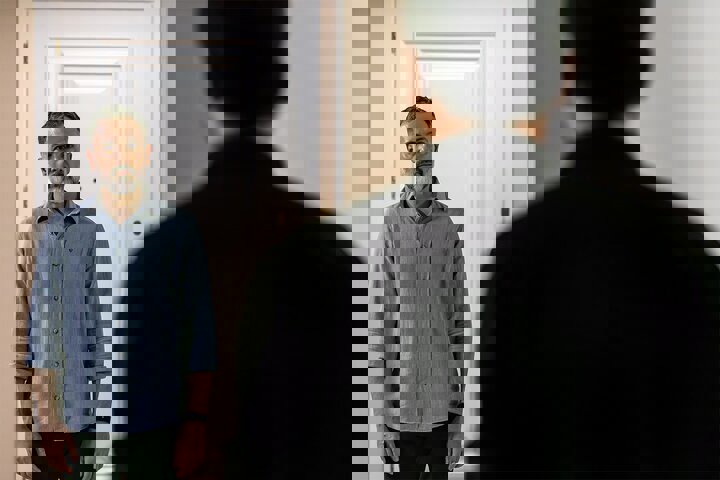 قمار پشت درهای بسته؛ وقتی معمای «قمارباز» در خلأ حل می‌شود