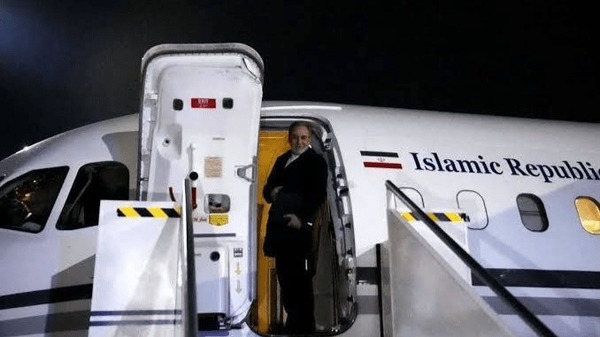 عراقچی از عمان راهی قطر شد