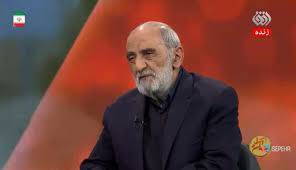 مدیرمسئول کیهان: قاتل ترامپ در کنار اوست!