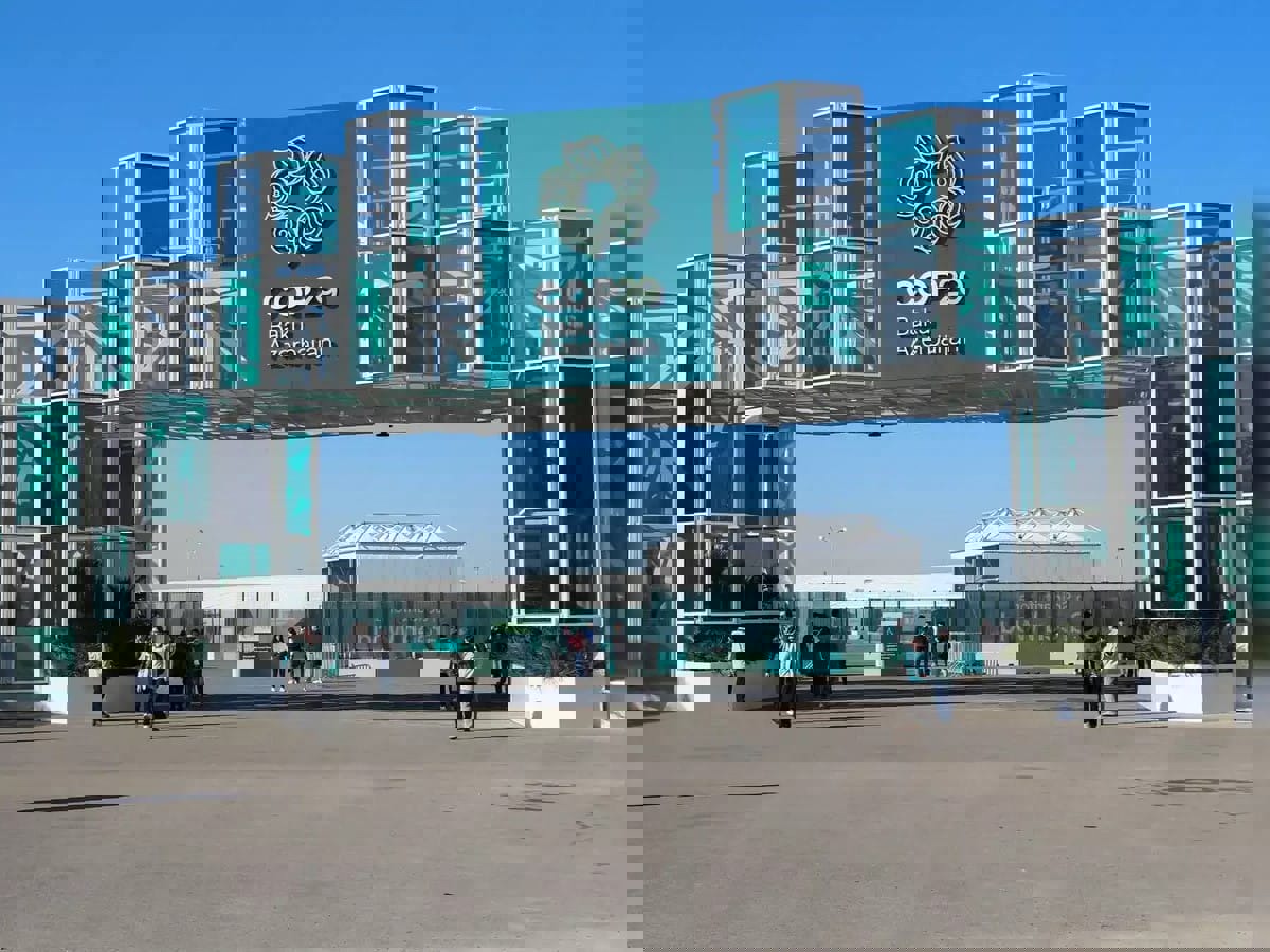 سنگ تمام امارات برای اسرائیل؛ دعوت از نتانیاهو برای حضور در کنفرانس اقلیمی دبی