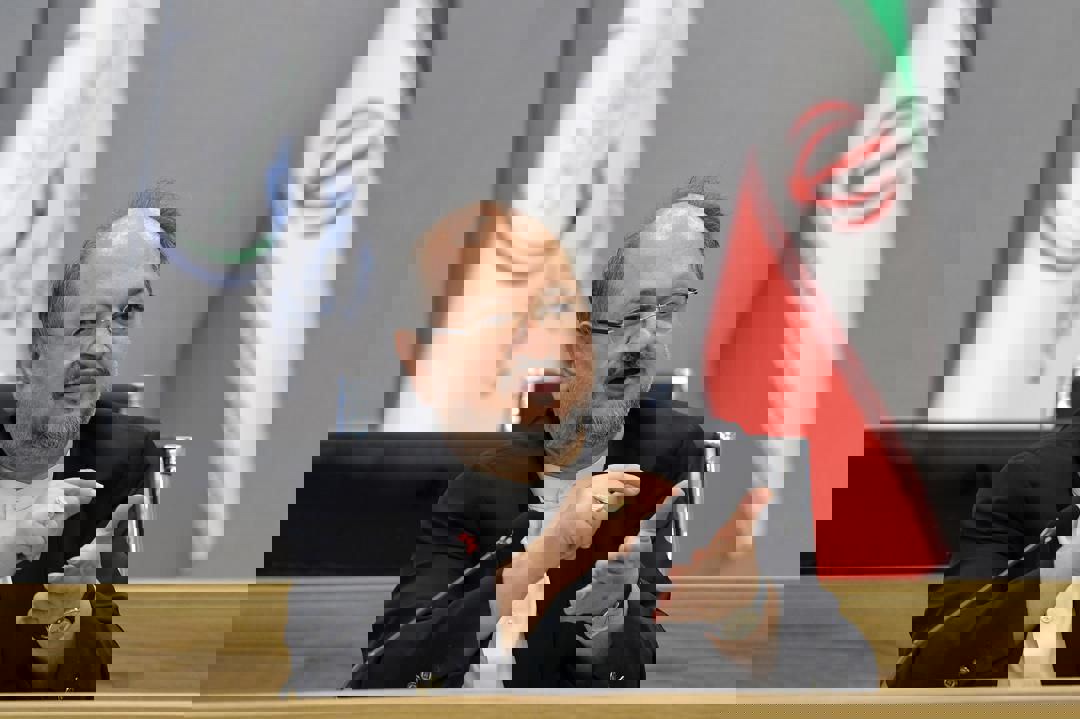 پیام محمد شریعتمداری مدیر عامل شرکت صنایع پتروشیمی خلیج فارس به مناسبت یوم اله ۲۲ بهمن، سالروز پیروزی شکوهمند انقلاب اسلامی