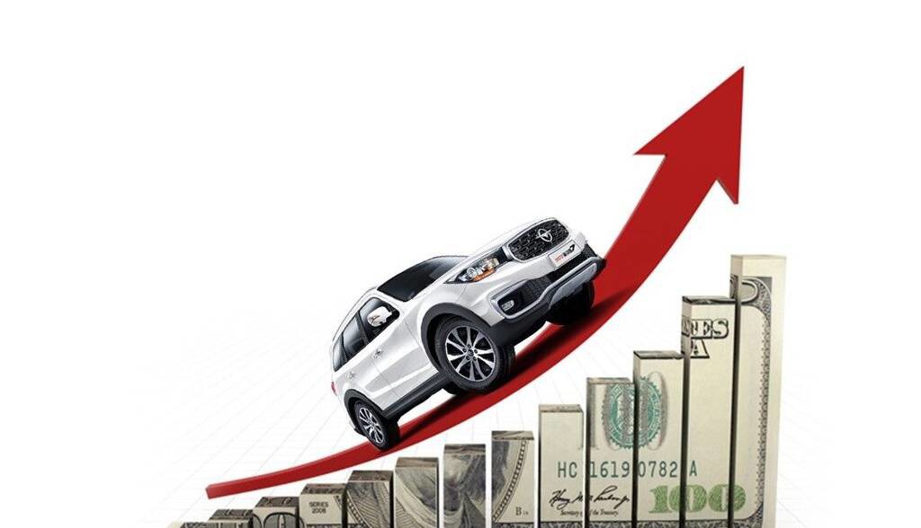 اطلاعات: مماشات همیشگی با خودروسازان ظلم به مردم است