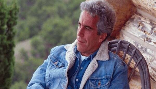 ۸ نکته عجیب در پرونده اپستین؛ از احتمال زنده بودن تا ذوب پیکر قربانیان