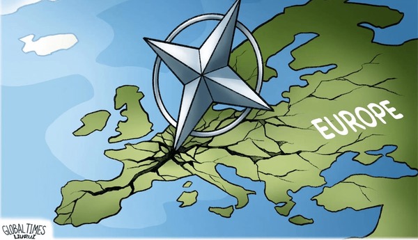 فایننشال تایمز: اروپا از نزدیکی دبیرکل ناتو به آمریکا ناراضی است