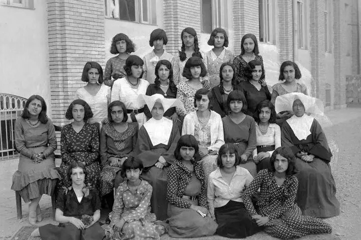 آمار مدارس دخترانه تهران در دوران احمدشاه قاجار