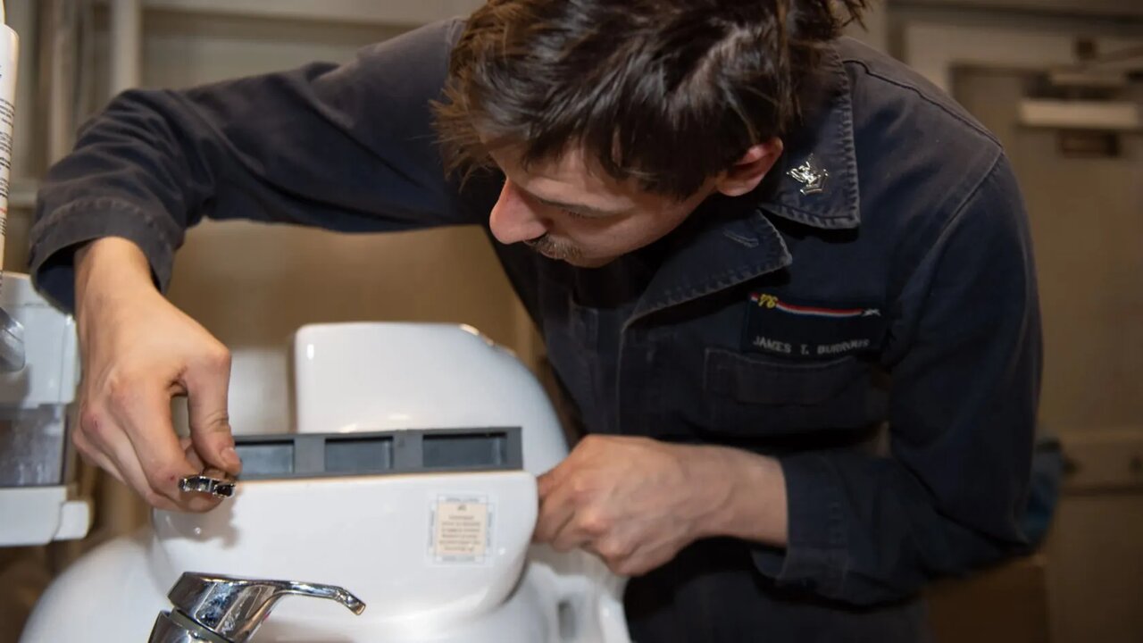 اخبار محرمانه