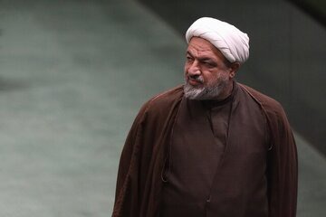 رسایی: چون رأی نمی‌آورم، برای ریاست مجلس کاندید نمی‌شوم