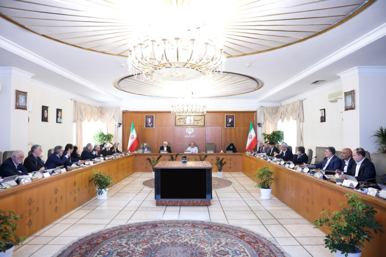 پزشکیان: سرنوشت کل دانشگاه‌ها و صدها هزار دانشجو نباید تحت تأثیر اقدامات تعداد معدودی قرار گیرد