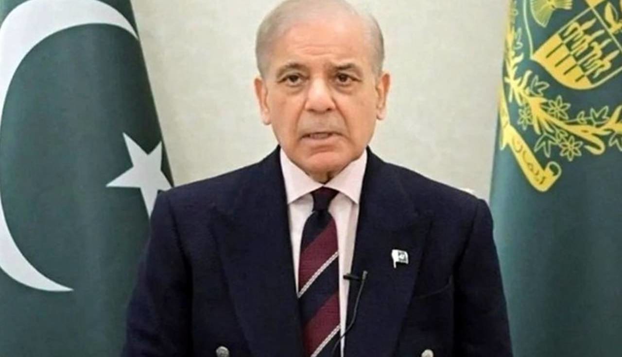 پاکستان: ۲.۴ میلیون پناهجو را به افغانستان بازگرداندیم