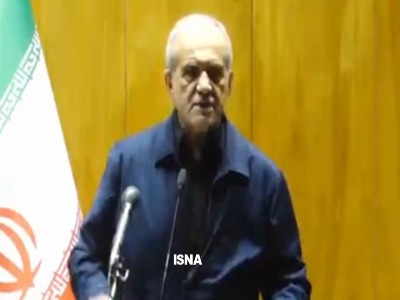 واکنش تند پزشکیان به انتقادها از دولت؛ یک روز مرخصی نبودم