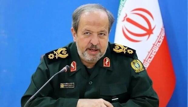سردار ابن الرضا: با بی‌اعتمادی به آمریکا همزمان با مذاکره، دست ما روی ماشه است