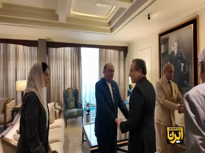 دیدار عراقچی با رئیس جمهور و نخست وزیر پاکستان قبل از ورود پزشکیان