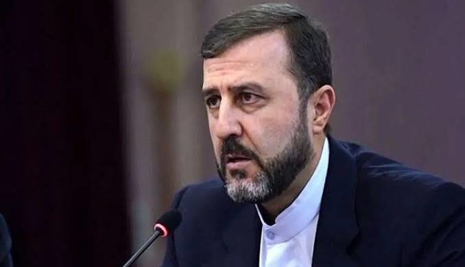 غریب آبادی: تنگه هرمز زیر فرمان ایران تعریف می‌شود نه سنتکام